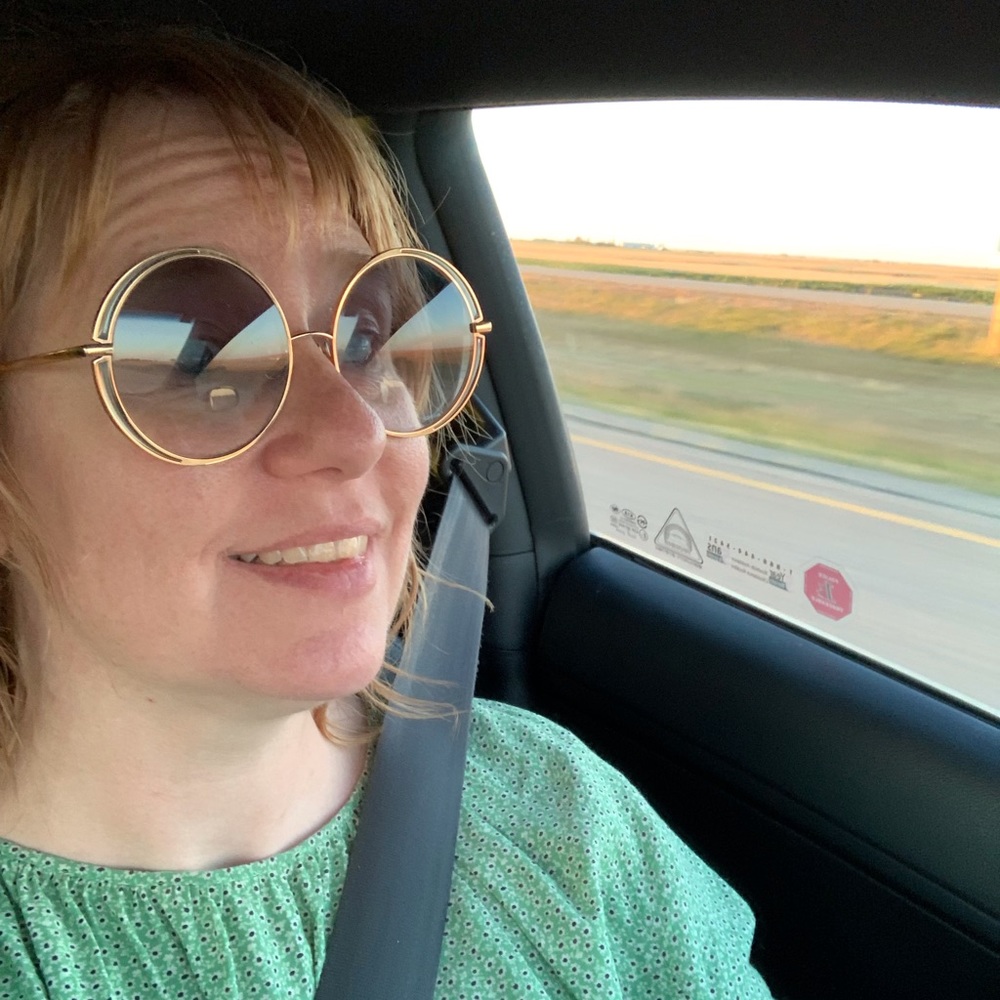 Meet your Posher, Jenelle